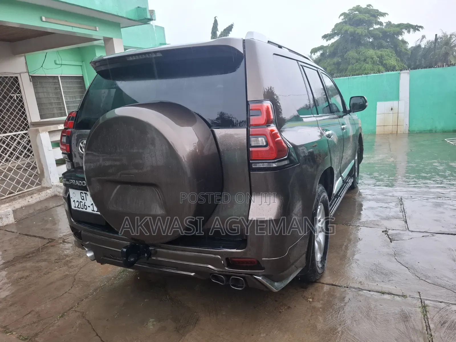 Toyota Land Cruiser Prado 2.7 i 2011 Brown
