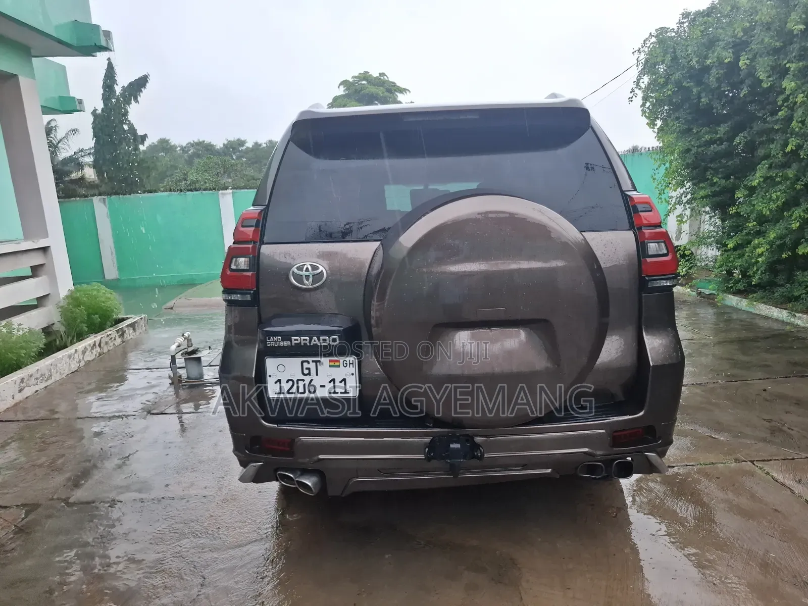 Toyota Land Cruiser Prado 2.7 i 2011 Brown