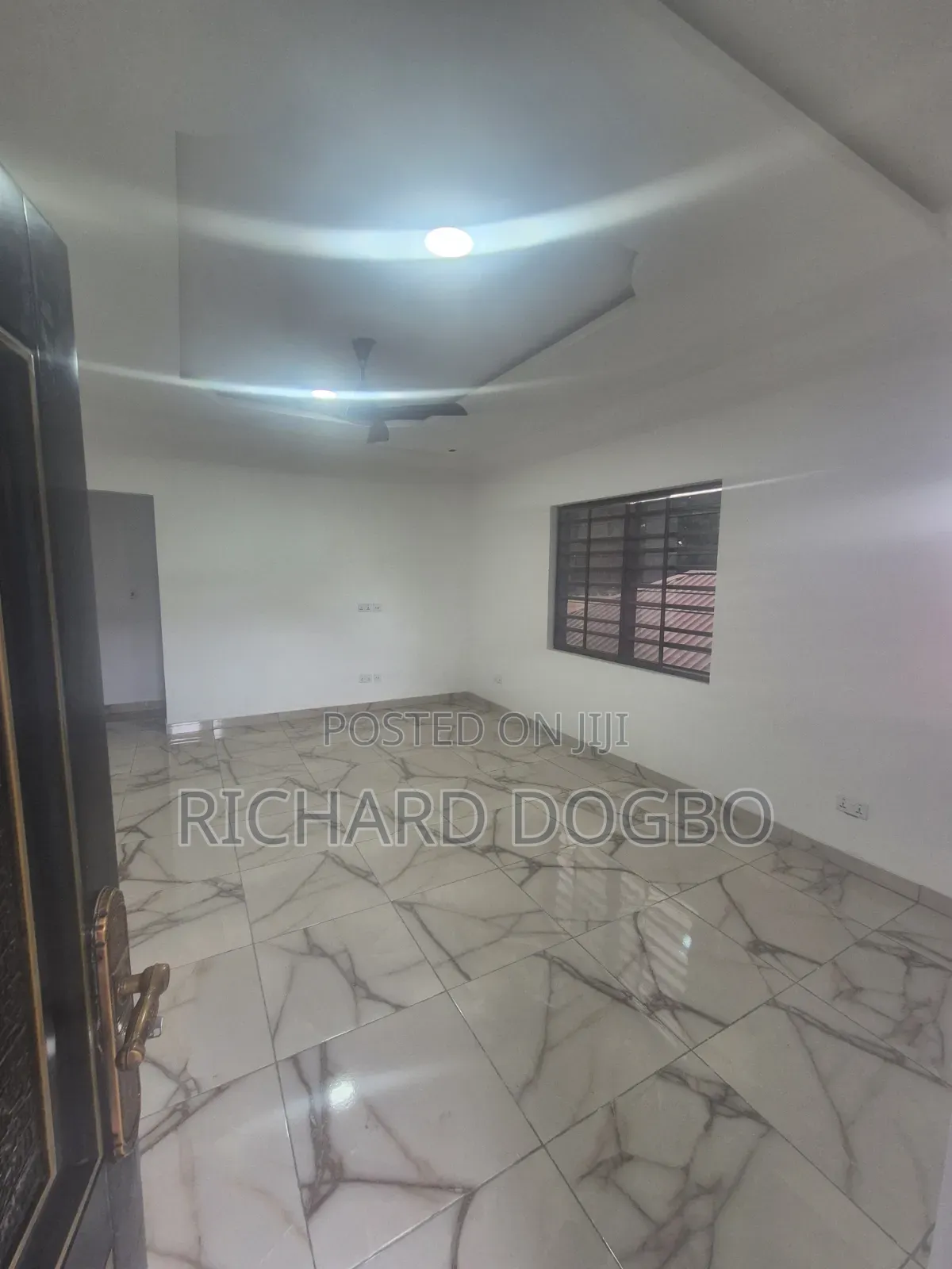 2bdrm Apartment in Kolom Estate, Sakumono for rent