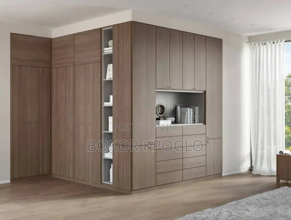 Executive Master Bedroom Wardrobe Designer Man Is Available