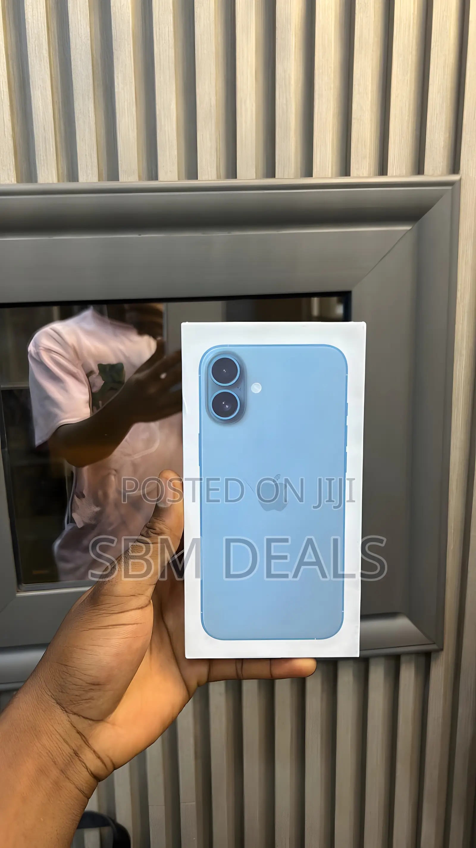 New Apple iPhone 16 128 GB Pink