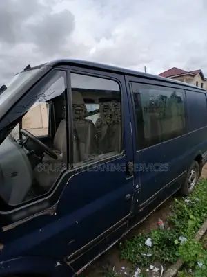 Ford Transit 2005 Blue