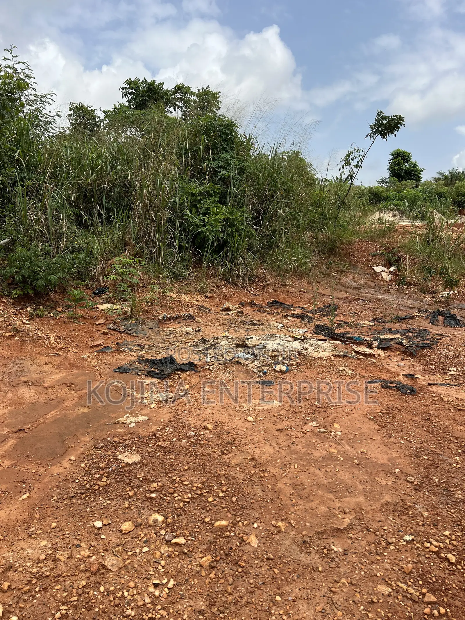 Plots for Sale at Pakyi No. 2