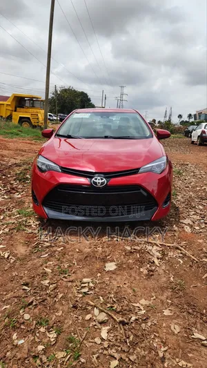 Toyota Corolla 2018 Red