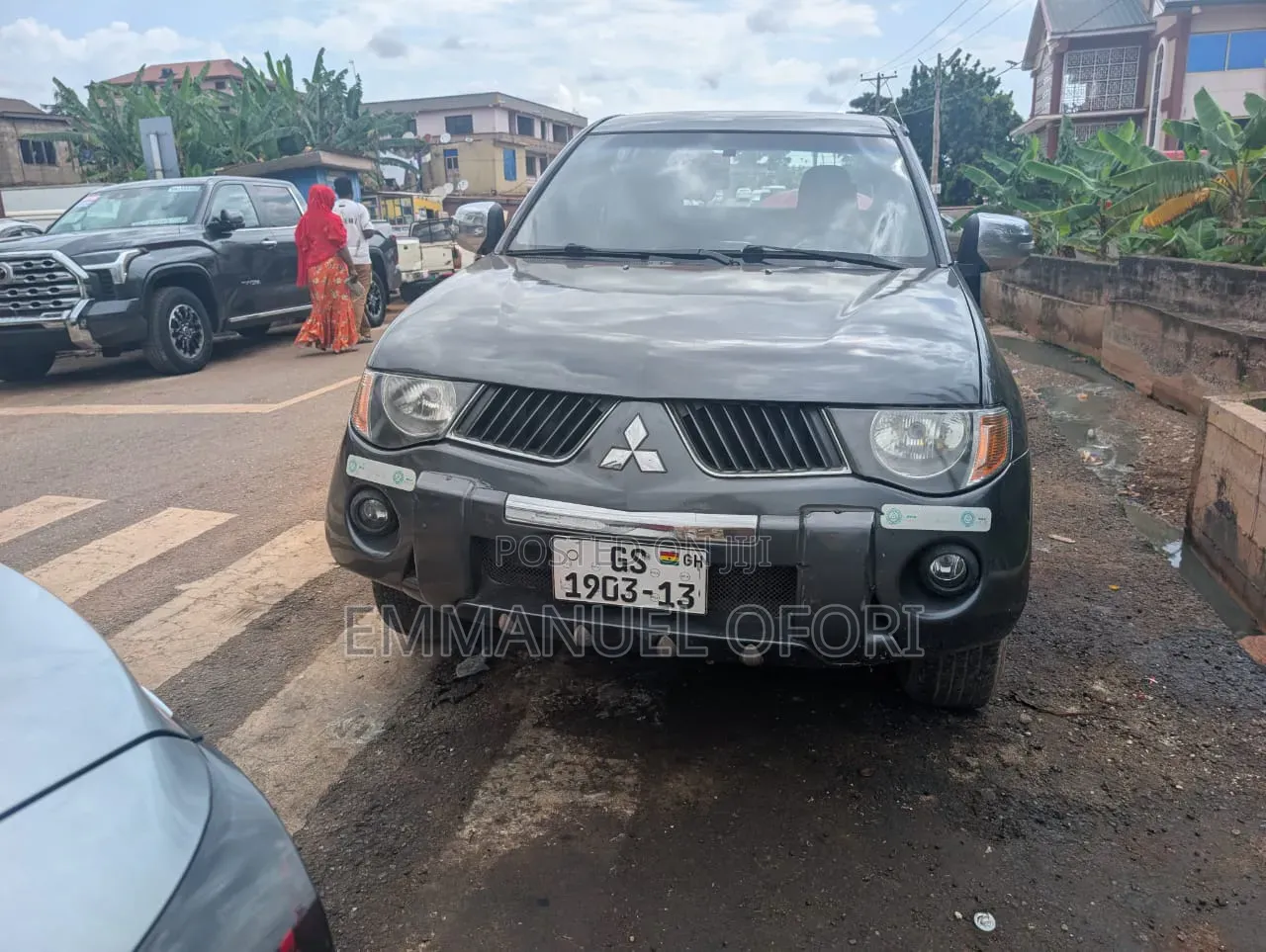 Mitsubishi L200 2010 Gray