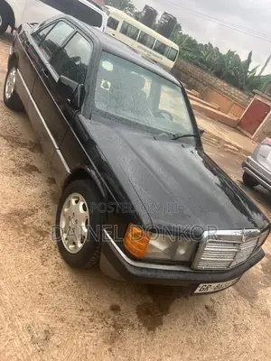 Mercedes-Benz 190 1995 Black