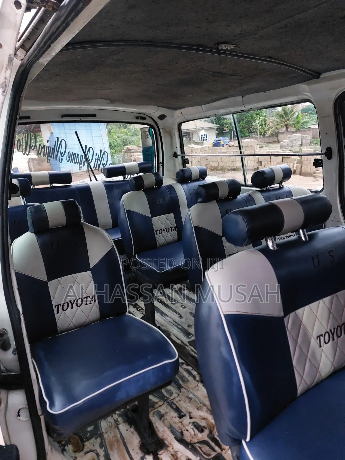 Toyota HiAce 2007 White