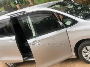 Toyota TownAce 2017 Silver