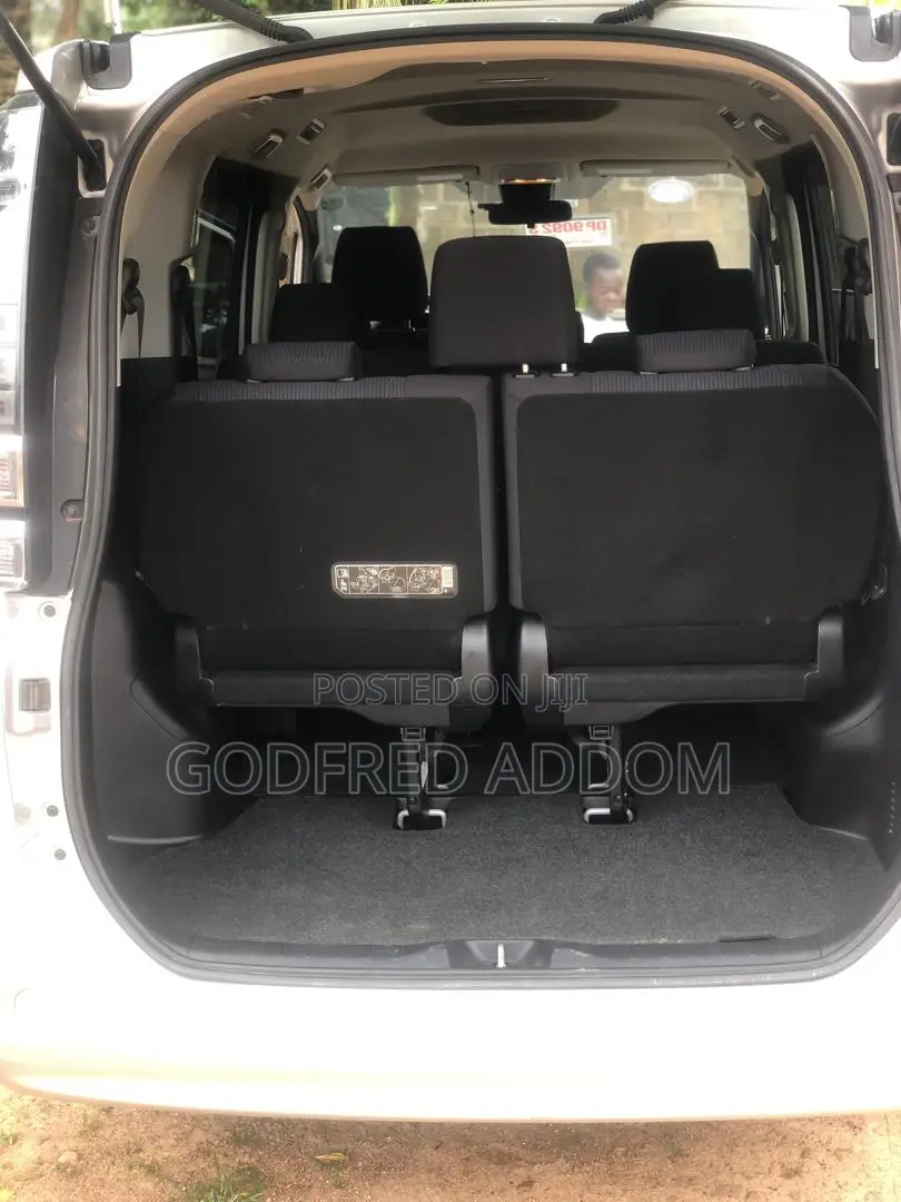 Toyota TownAce 2017 Silver