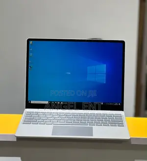 New Laptop Microsoft Surface Laptop Go 16GB Intel Core i5 SSD 256GB