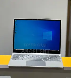 New Laptop Microsoft Surface Laptop Go 16GB Intel Core i5 SSD 256GB