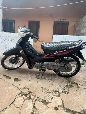 Yamaha 2022 Black