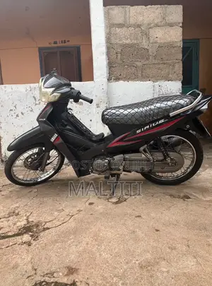Yamaha 2022 Black