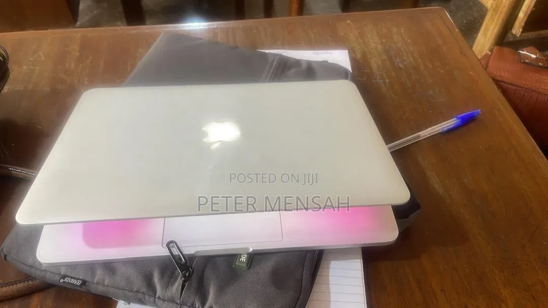 Laptop Apple MacBook Pro 2015 8GB Intel Core i5 SSD 500GB