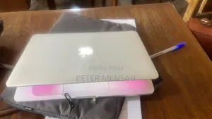 Laptop Apple MacBook Pro 2015 8GB Intel Core i5 SSD 500GB