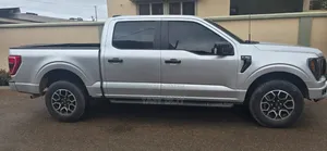 Ford F-150 2022 Silver