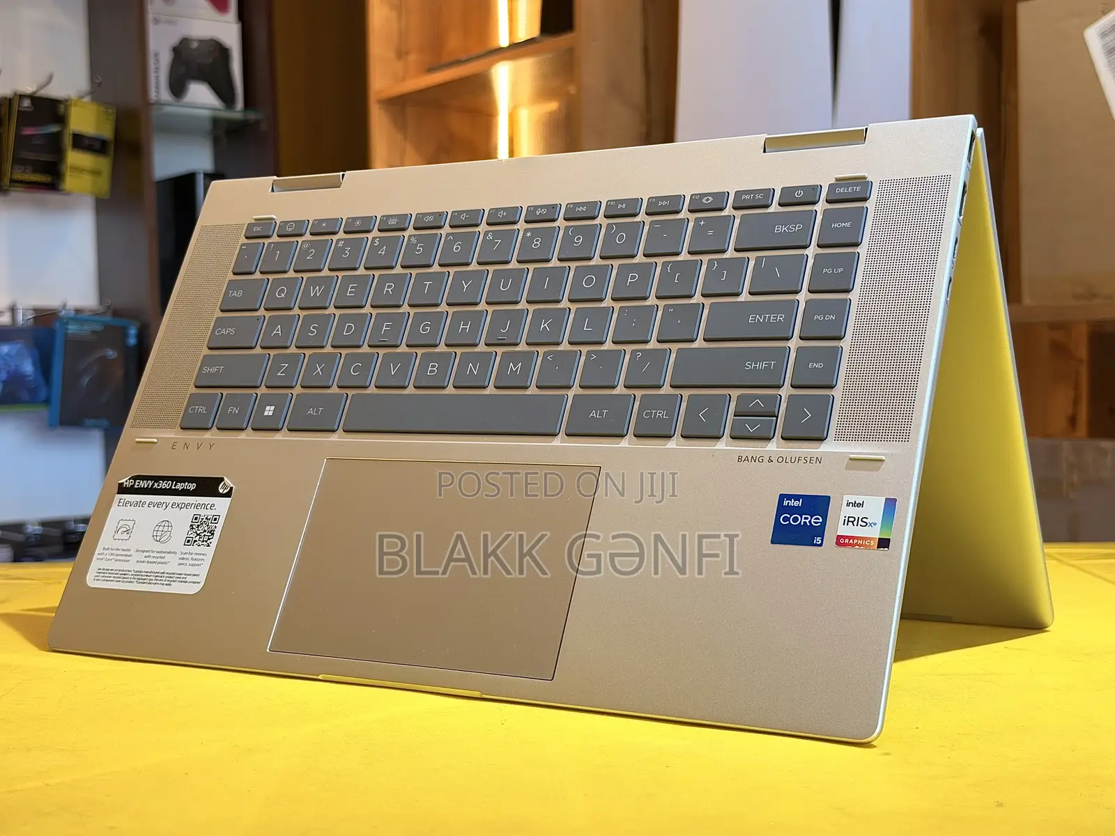 Laptop HP Envy x360 Convertible 15 es2xx 16GB Intel Core i5 SSD 256GB