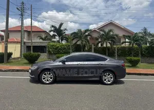 Chrysler 200 Limited 2015 Gray