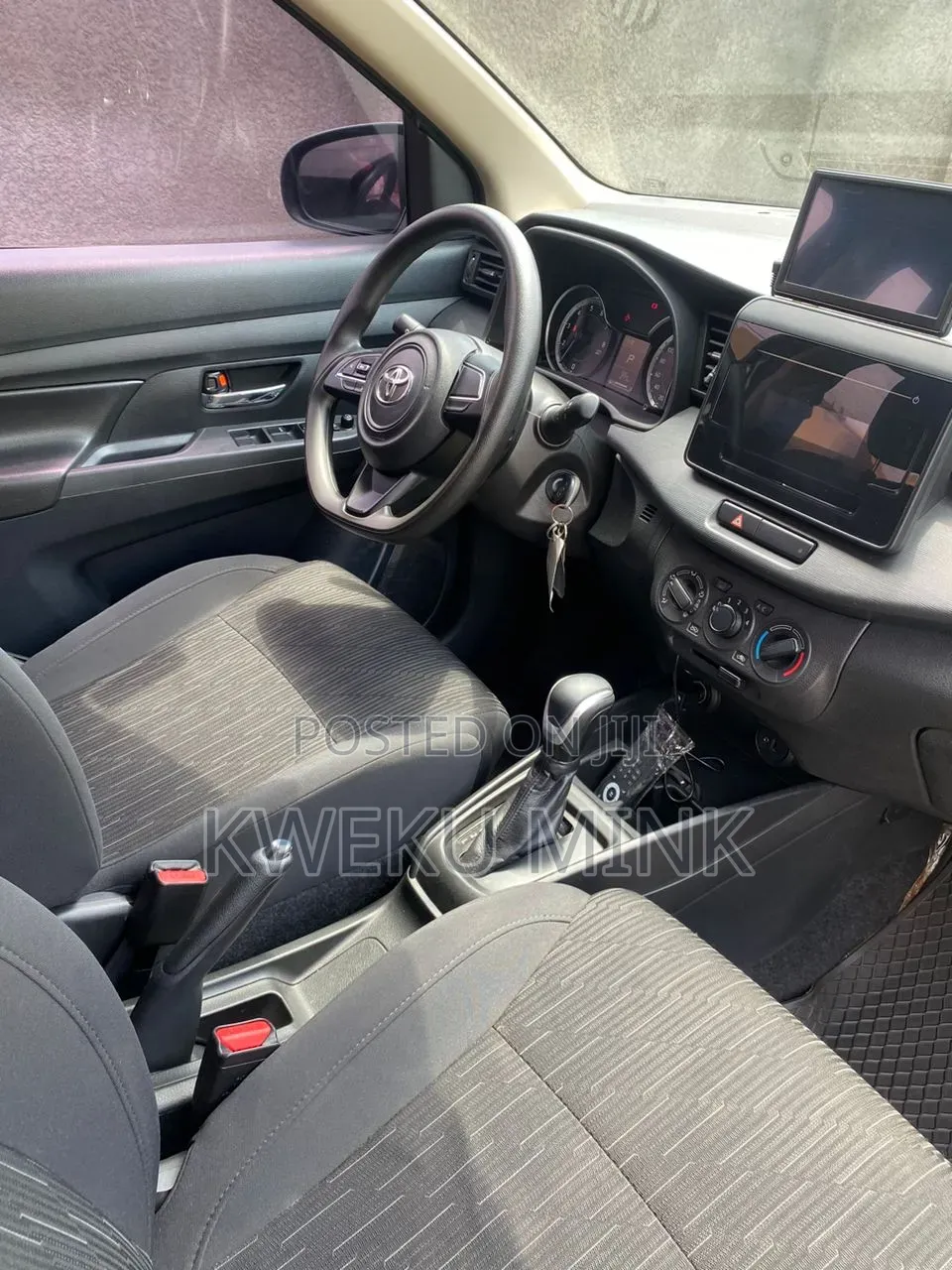 Toyota Rumion 1.5 FWD 2023 Gray