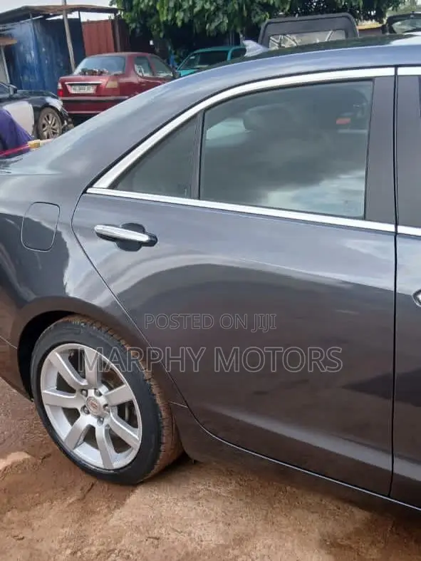 Cadillac XTS 2012 Black