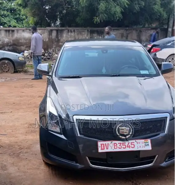 Cadillac XTS 2012 Black