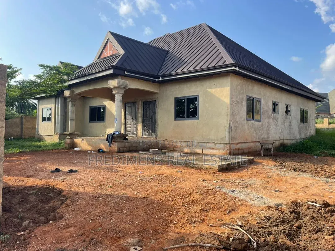 4bdrm House in Fredimens Real, Afigya-Kwabre for sale
