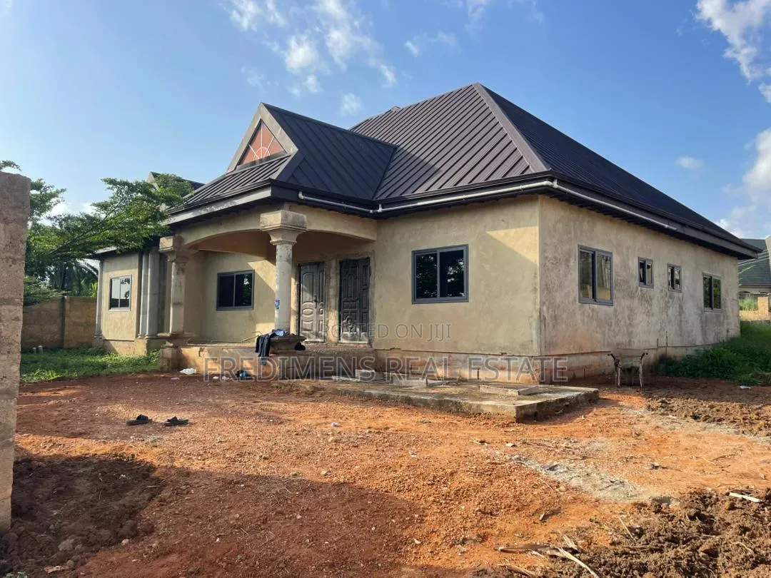 4bdrm House in Fredimens Real, Afigya-Kwabre for sale