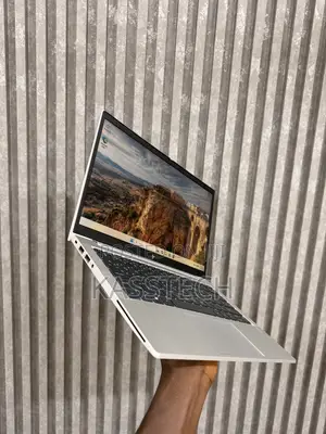 Laptop HP EliteBook 830 G7 8GB Intel Core i5 SSD 256GB