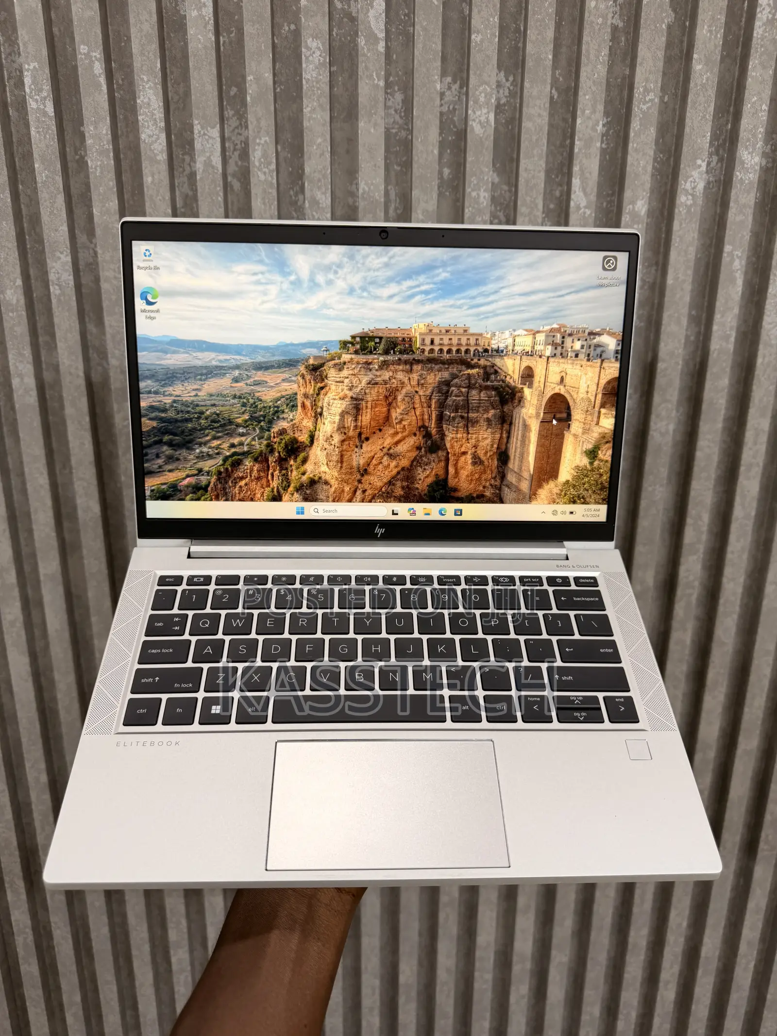 Laptop HP EliteBook 830 G7 8GB Intel Core i5 SSD 256GB
