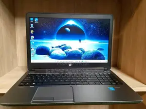 Laptop HP 650 8GB Intel Core i5 HDD+SSD 128GB