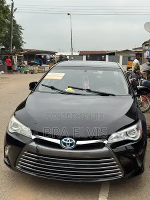 Toyota Camry 2016 Black