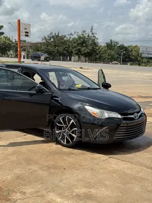 Toyota Camry 2016 Black