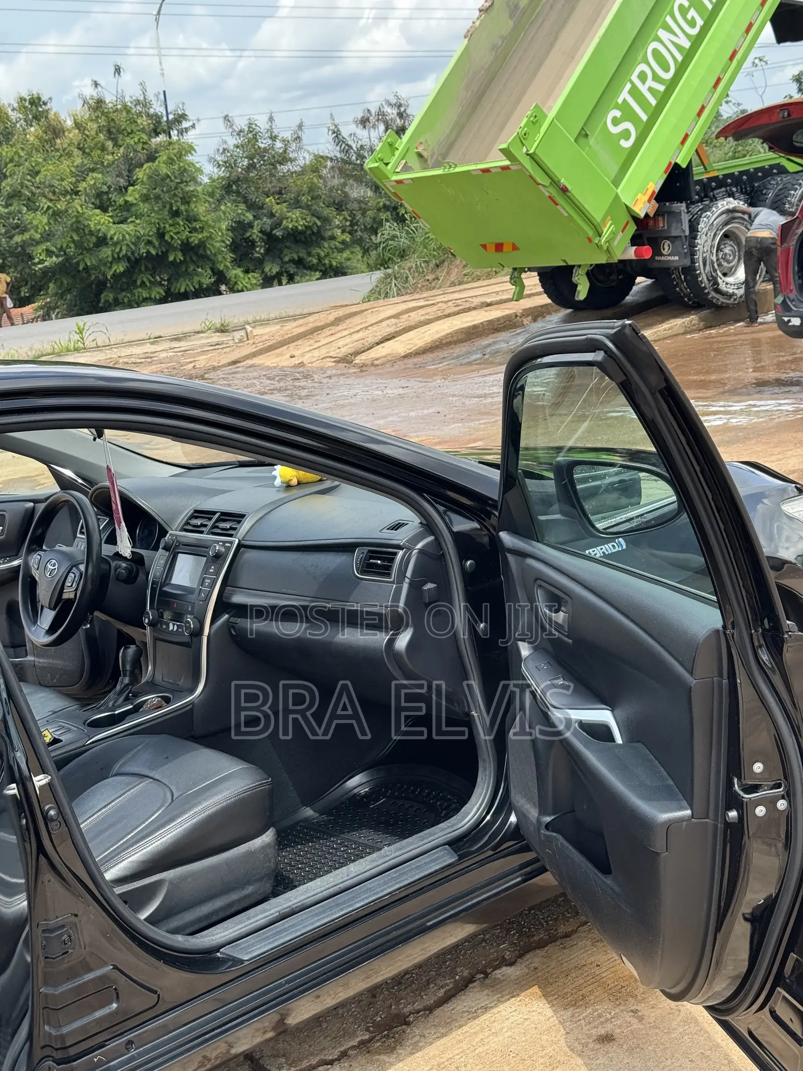 Toyota Camry 2016 Black