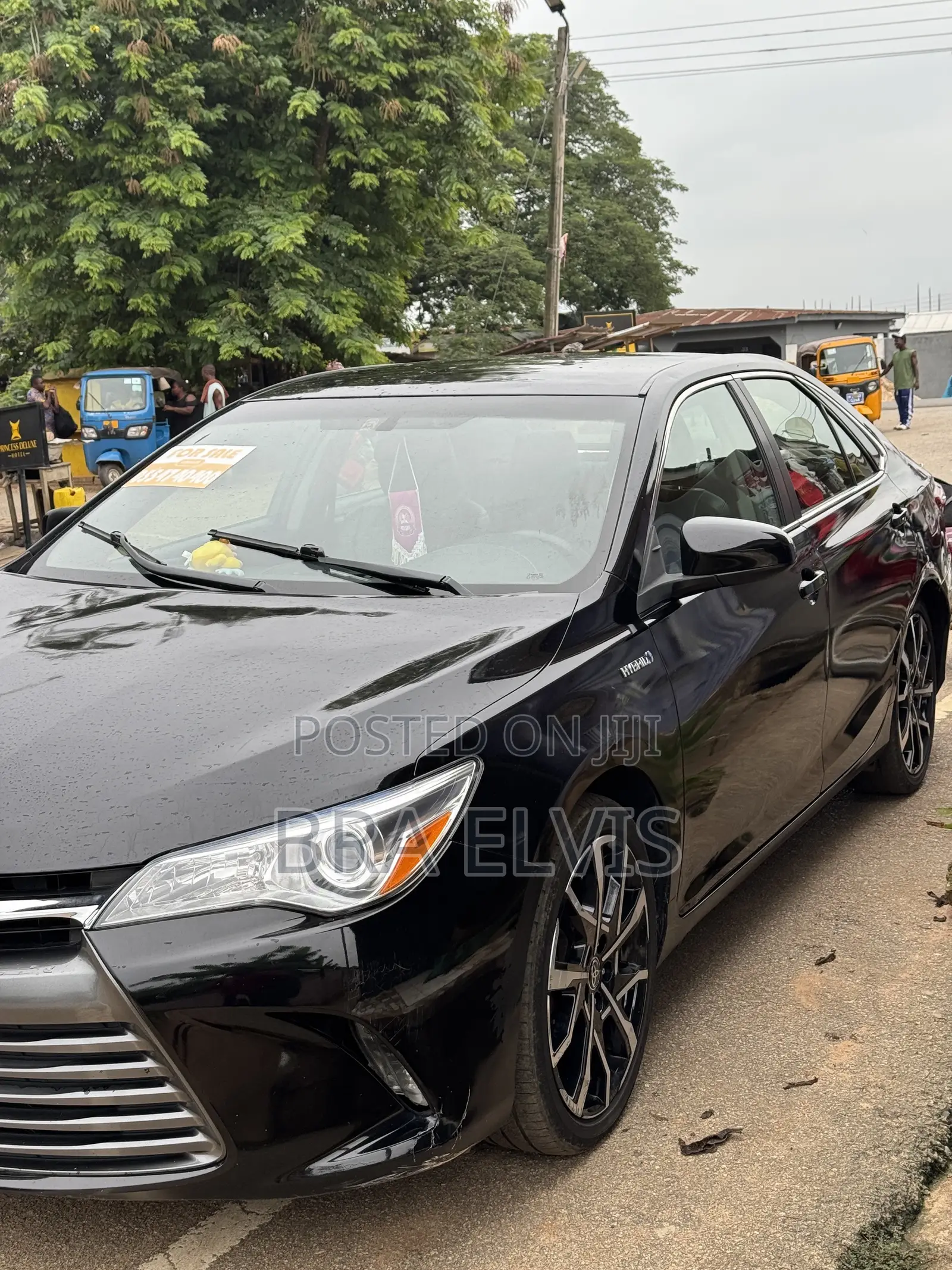 Toyota Camry 2016 Black