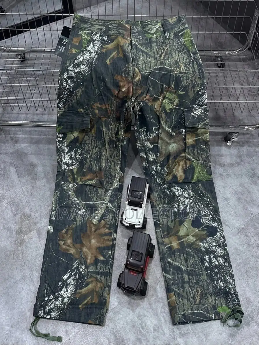 Men’S Camo Baggy / Cargo Jeans Joggers ( Size 30 - 38 )