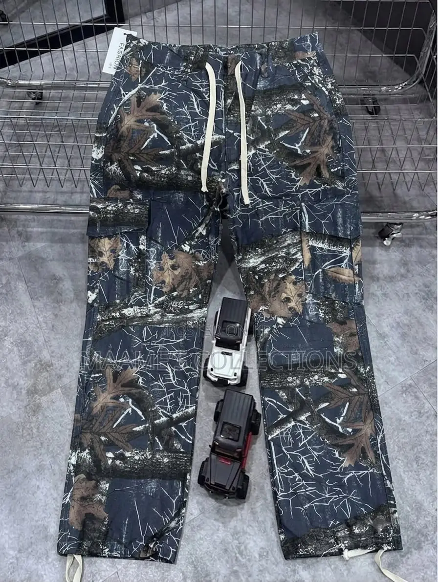 Men’S Camo Baggy / Cargo Jeans Joggers ( Size 30 - 38 )
