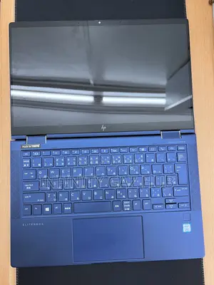 Laptop HP Dragonfly G3 8GB Intel Core i5 SSD 256GB