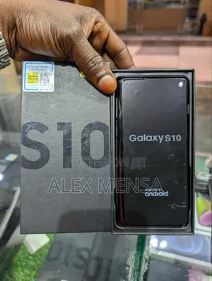 New Samsung Galaxy S10 128 GB Blue