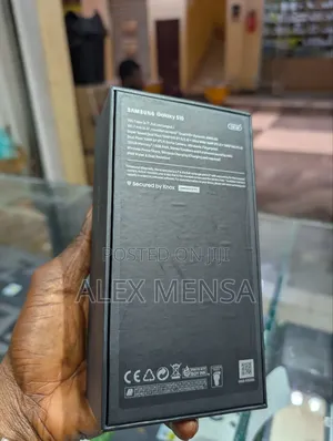 New Samsung Galaxy S10 128 GB Blue