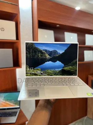 Laptop Dell Inspiron 14 16GB Intel Core i7 SSD 256GB
