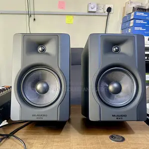 M-Audio Bx8 D3 8-Inch Powered Studio Monitors