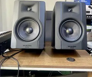 M-Audio Bx8 D3 8-Inch Powered Studio Monitors