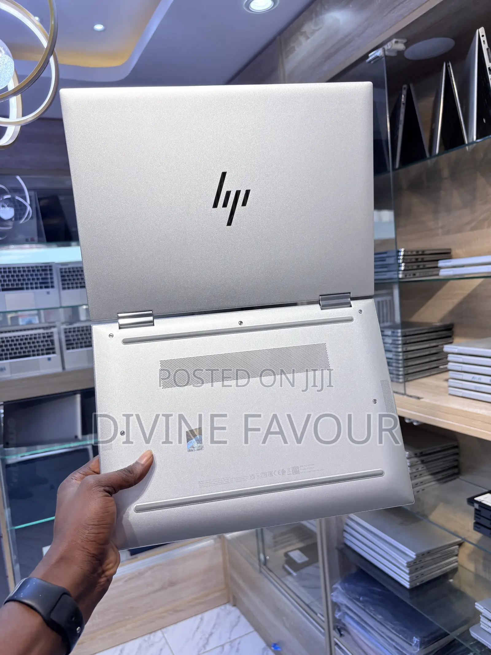 New Laptop HP EliteBook x360 1040 G9 16GB Intel Core i7 SSD 512GB