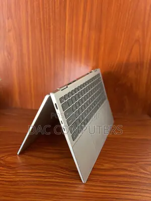 Laptop Dell Inspiron 14 7420 2-in-1 16GB Intel Core i7 SSD 512GB