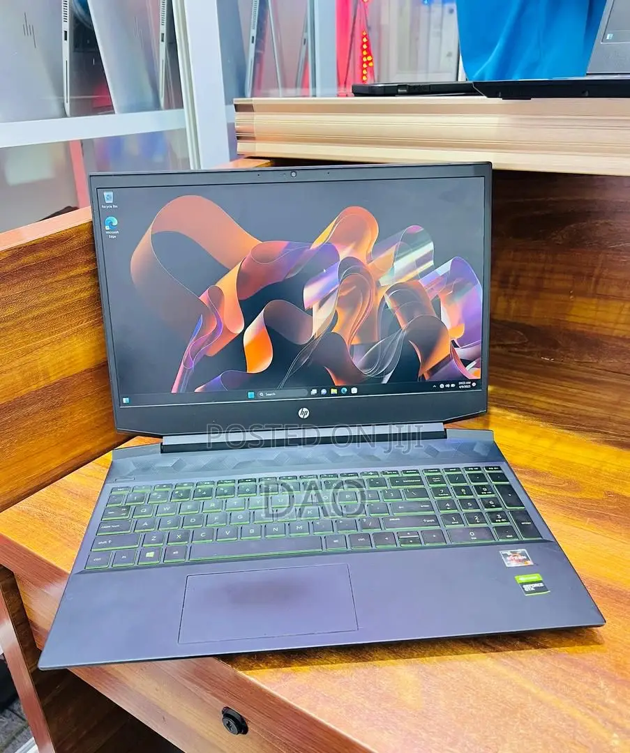 Laptop HP Pavilion 15 16GB AMD Ryzen 5 HDD+SSD 1T