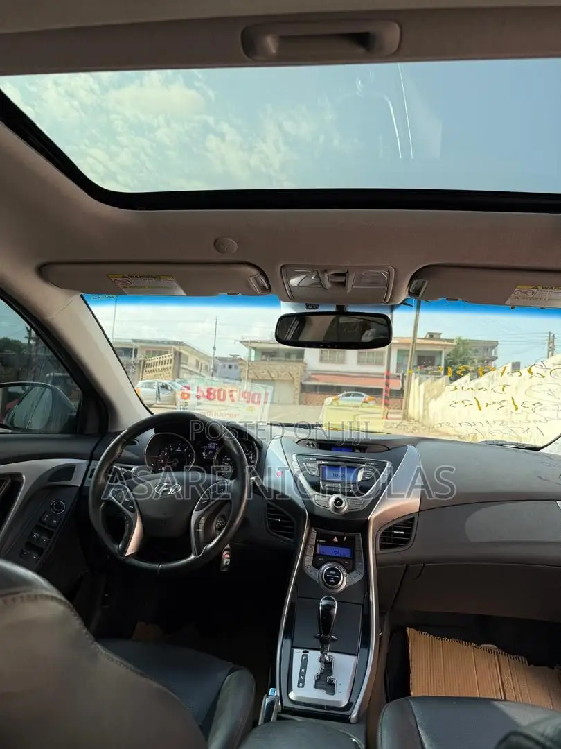 Hyundai Elantra 2016 Gray