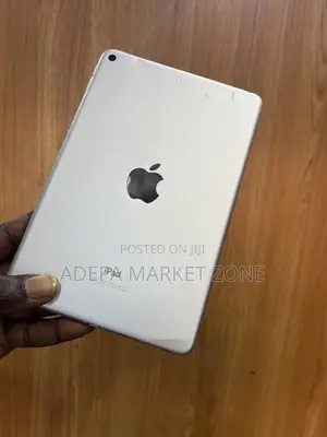 Apple iPad mini 5 64 GB Silver