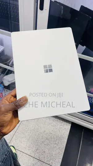 Laptop Microsoft Surface Laptop 2 8GB Intel Core i5 SSD 256GB