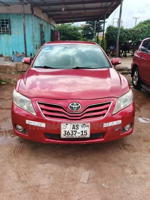 Toyota Camry 2010 Red