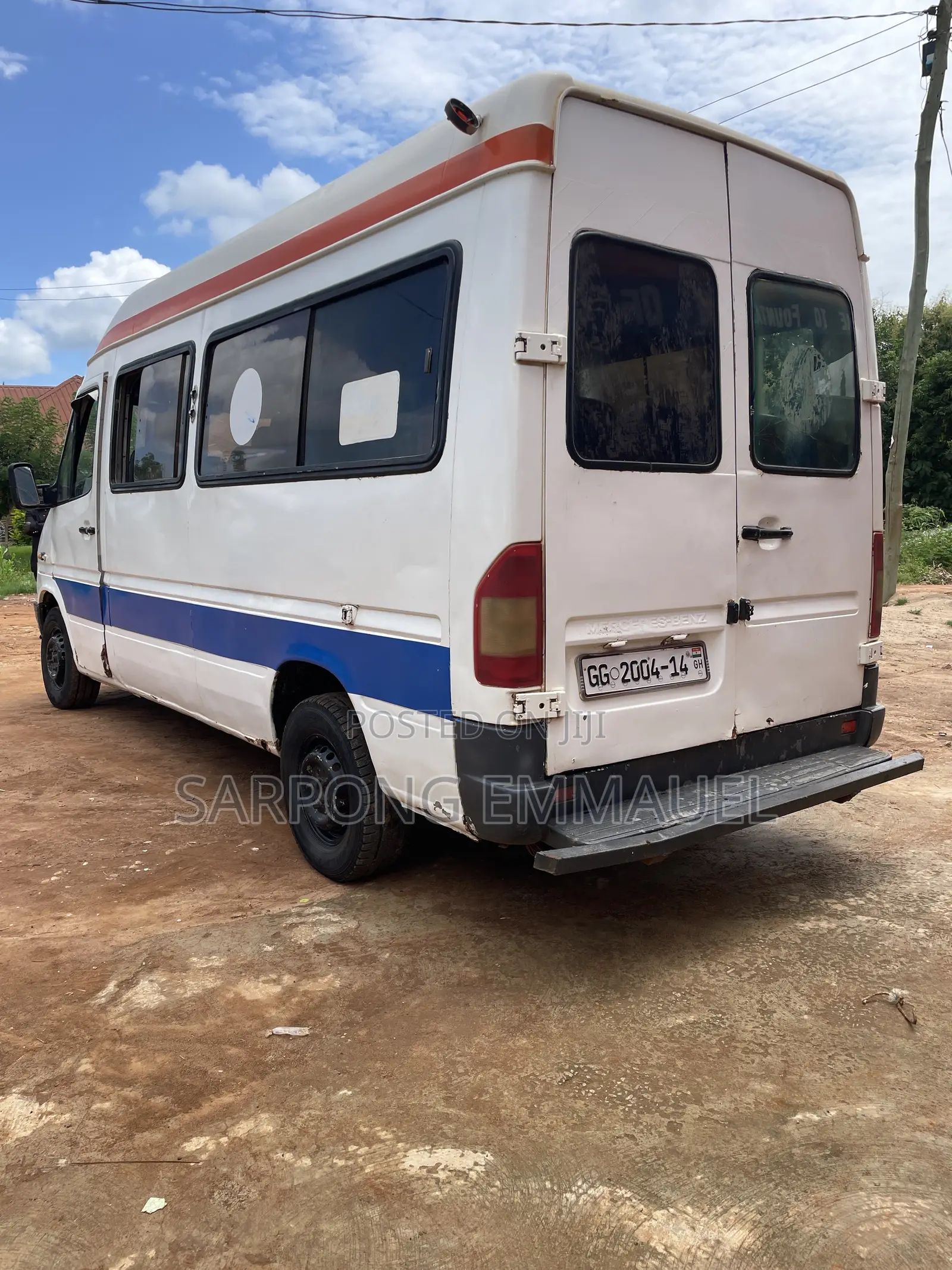Mercedes-Benz Sprinter 2000 White